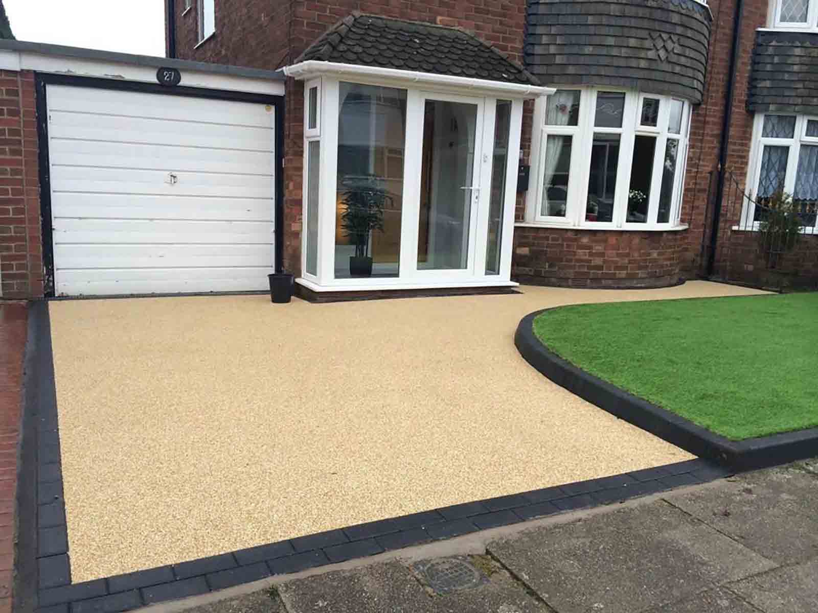 Resin bound driveway surfacing in Surrey